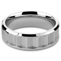 Lucleon Hyperan | Anneau Argenté En Titane Le Prisme - 8 Mm 7 Lucleon Hyperan | Anneau Argenté En Titane Le Prisme - 8 Mm -Bagues Magasin 5 2 hiperr