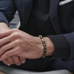 Neshraw Bracelet Tibétain Pierres De Lave Et Oeil De Tigre -Bagues Magasin jwm megashoot brace 1 11095