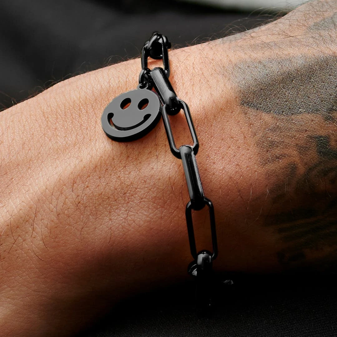 Lucleon Bracelet Amager Clarke Couleur Gris Gunmetal à Maille Torsadée Et Maille Gourmette Avec Pendentif Smiley 8 Lucleon Bracelet Amager Clarke Couleur Gris Gunmetal à Maille Torsadée Et Maille Gourmette Avec Pendentif Smiley – Image 6