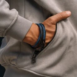 Lucleon Bracelet Roy En Cuir Noir Et Bleu -Bagues Magasin trendhim september 2020 set 11 1217 sq